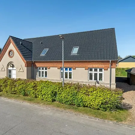 Det Gamle Forsamlinghus * Струер