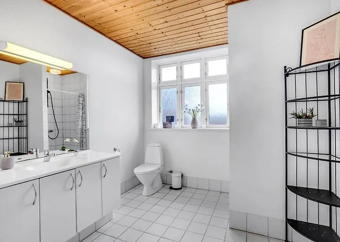 度假居 Det Gamle Forsamlinghus 斯楚厄