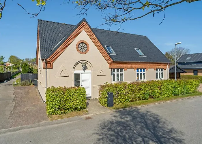 Det Gamle Forsamlinghus Feriehus *